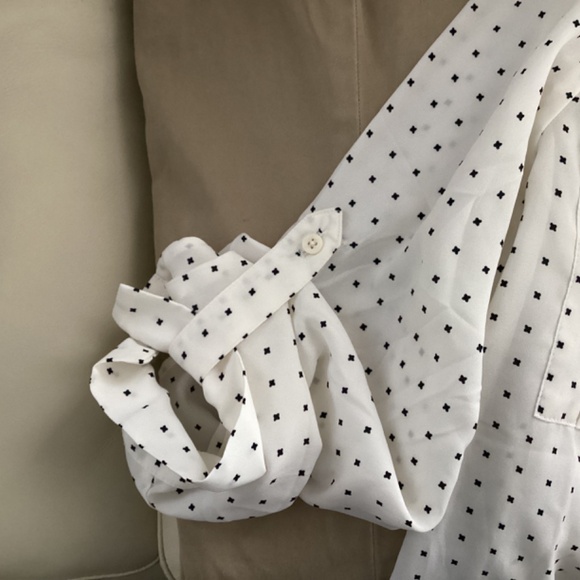 Banana Republic Blouse - Picture 6 of 6